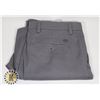 Image 1 : MEN'S GREY TWILL DOCKERS 36W/34L