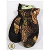 Image 1 : NEW CAMO THEME WINTER MITTENS