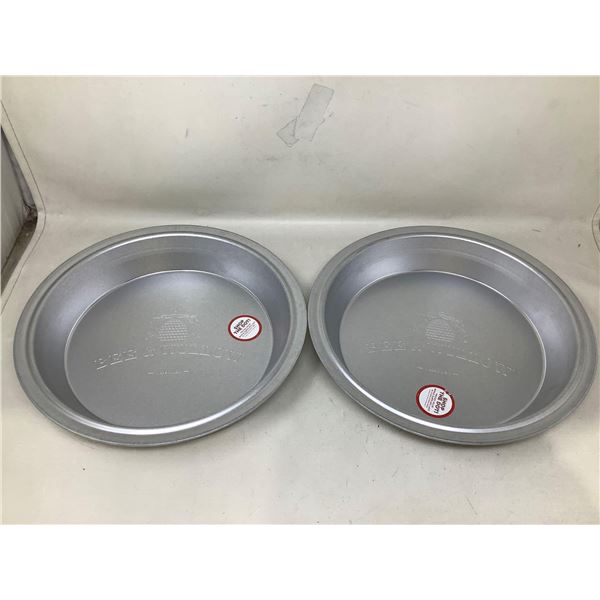 Bee & Willow 10in Pie Pans