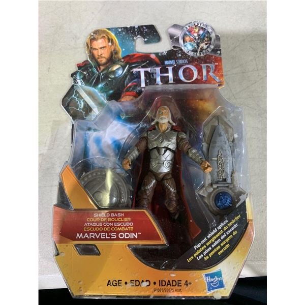 Thor - Shield Bash Marvel's Odin