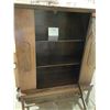 Image 4 : Antique Hutch by "Andrew Malcolm Fine Period Furniture" Made in Canada