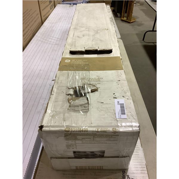 GE 48:" 1200mm Work Spaces F32 T8 Bright White Lighting tubes X24