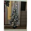 Image 2 : Holiday Living 4' Pre-Lit Flocked Porch tree