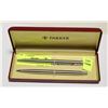 Image 1 : VINTAGE PARKER PEN SET.
