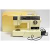 Image 1 : VINTAGE SINGER SEWING MACHINE