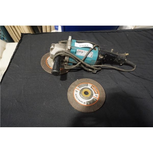 MAKITA 7" ANGLE GRINDER GA7910 TESTED AND WORKING