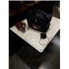 Image 2 : MOTOMASTER ELIMINATOR 600W POWER BOX POWER PACK WITH INVERTER