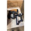 Image 2 : 2 AIR NAILERS BOSITCH AND MASTERCRAFT, SOLDERING GUN, AIR HOSES, TOOLS