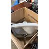 Image 5 : 2 BOXES OF SOAKER TUB FAUCETS AND WALL MOUNT SINK