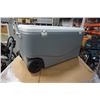 Image 6 : LARGE COLEMAN ROLLING COOLER