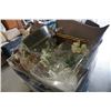 Image 8 : PALLET OF ESTATE GOODS