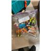 Image 3 : MCDONALDS ORIGINAL SPACE JAM TOYS, FORMULA ONE TOY CARS