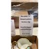 Image 4 : 2 TRAYS OF SUGAR BOWLS ROYAL WINTON, ROYAL WINTER AND MORE