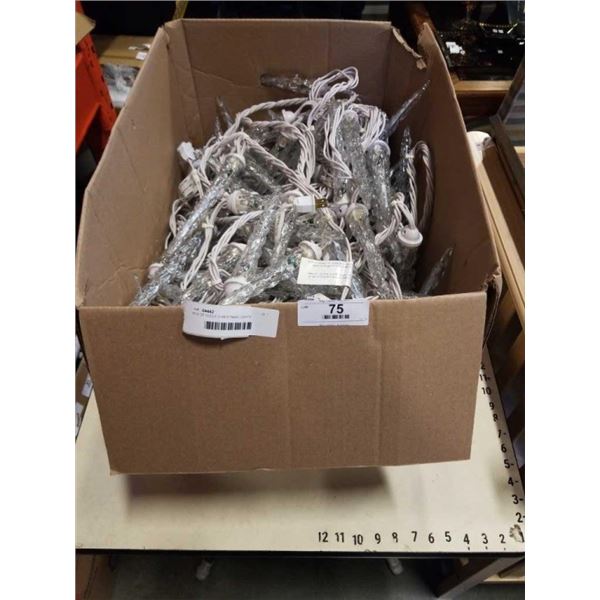 BOX OF ICICLE CHRISTMAS LIGHTS