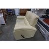 Image 2 : LEATHER DOUBLE RECLINING LOVESEAT