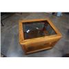 Image 2 : 3 OAK ENDTABLES