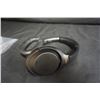 Image 4 : Sony WH-1000XM3 Wireless Noise Cancelling Headphones Tested and Working