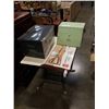 Image 1 : HEALTHY SPIN CONVECTION MULTI COOKER, METAL BREAD BOX AND WALL MPOUNTED WOOD COAT RACK