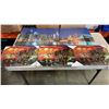 Image 1 : 4 HOLOGRAPHIC PRINTS AND LED LIGHT UP CANVAS PRINT