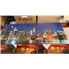 Image 2 : 4 HOLOGRAPHIC PRINTS AND LED LIGHT UP CANVAS PRINT