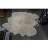 Image 1 : LARGE 6FT X 6FT GENUINE SHEEPSKIN RUG RETAIL $250