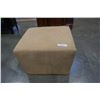 Image 1 : UPHOLSTERED OTTOMAN