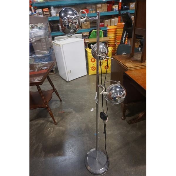 DESIGNER 3 BULB FLOOR LAMP