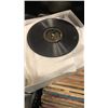 Image 2 : CRATE OF BOX OF RECORDS
