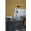 Image 2 : DOG GROOMING STAND WITH HARNESS