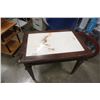 Image 2 : MARBLE TOP END TABLE AND OVAL MIRROR
