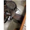 Image 2 : ORNATE TOOLED LEATHER HORSE SADDLE