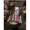 Image 2 : LOT OF NOVELS, ANNE GEDDES, HARDCOVERS DO IT YOURSELF AND MORE