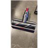 Image 8 : DYSON V11 ABSOLUTE PRO CORDLESS VACUUM W/ ACCESSORIES AND CHARGER RETAIL $949 - TESTED/WORKING