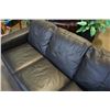 Image 5 : BLACK LEATHER SOFA AND LOVESEAT