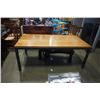 Image 2 : DE LA ESPADA 6 X 3 FOOT DINING TABLE