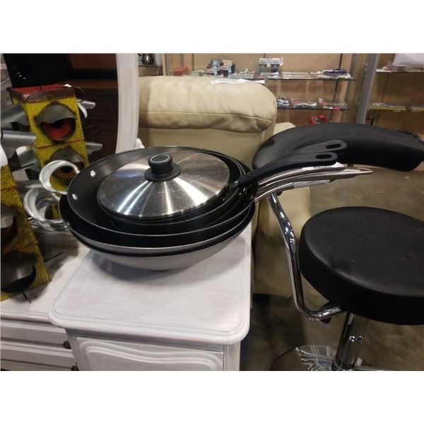 4 AS NEW WOKS AND T-FAL PANS