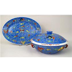 A CHINESE CERAMIC OVAL PLATTER AND CIRCULAR COVERED BOWL