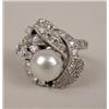 Image 2 : A 14K WHITE GOLD, DIAMOND AND PEARL RING