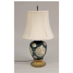 A DECOUPAGE-STYLE PORCELAIN LAMP
