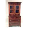 Image 5 : A CLASSICAL MAHOGANY DESK AND BOOKCASE