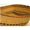 Image 3 : A WOVEN NATIVE AMERICAN BASKET