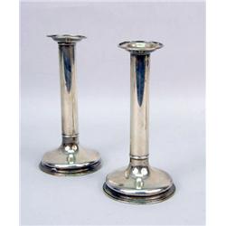A PAIR OF TIFFANY AND CO. STERLING SILVER CYLINDRICAL CANDLESTICKS