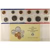 Image 1 : 1990 US MINT SET (UNC) P/D (WITH ENVELOPE)