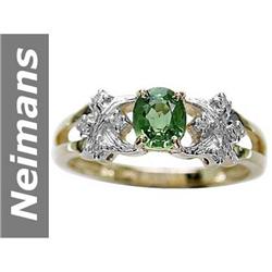1.00 ct Green Apatite & Diamond Ring t Gold