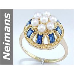 3.5 MM ct Culture Pearl & Sapphire Ring 14kt Gold