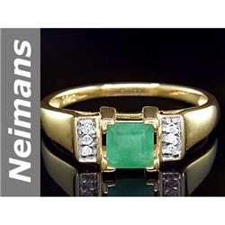 0.68 ct Emerald & Diamond Ring 14kt Gold