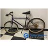 Image 1 : Men's 26" Raleigh Mountain Bike