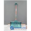 Image 1 : Snow Shovel