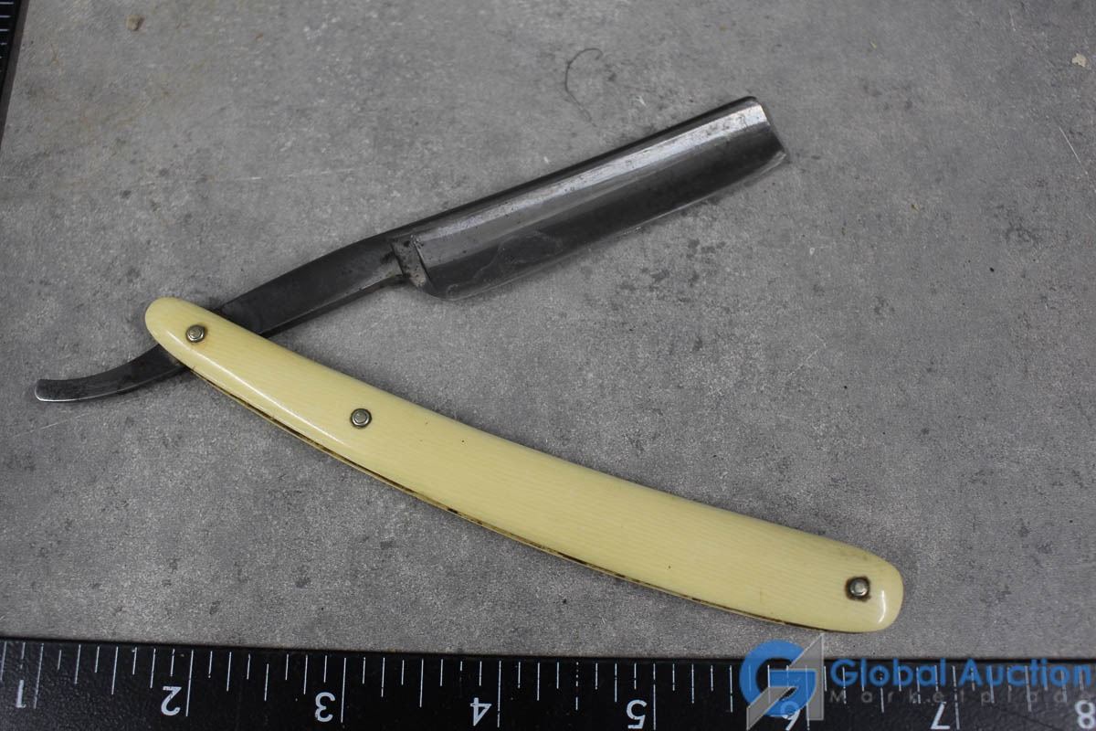 Vintage Rare Boker Edelweiss Straight Razor