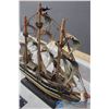 Image 7 : (2) Wooden Ships
